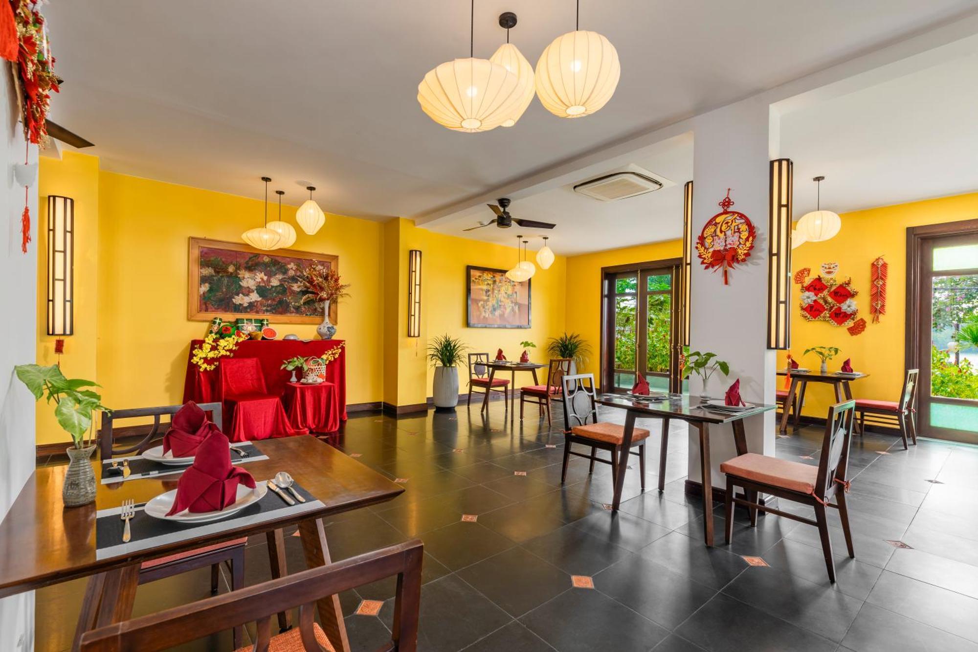 Rivertown Hoi An Resort & Spa Exterior foto Restaurant